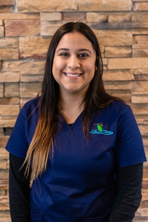 Gricelda – Dental Assistant
